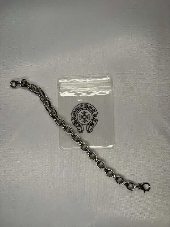 Y2K Paper Chain Bracelet - Picture 6 of 6